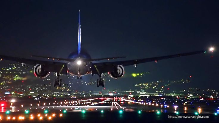 Flight 5047 was taxiing toward its gate when it was struck by Flight 5155.