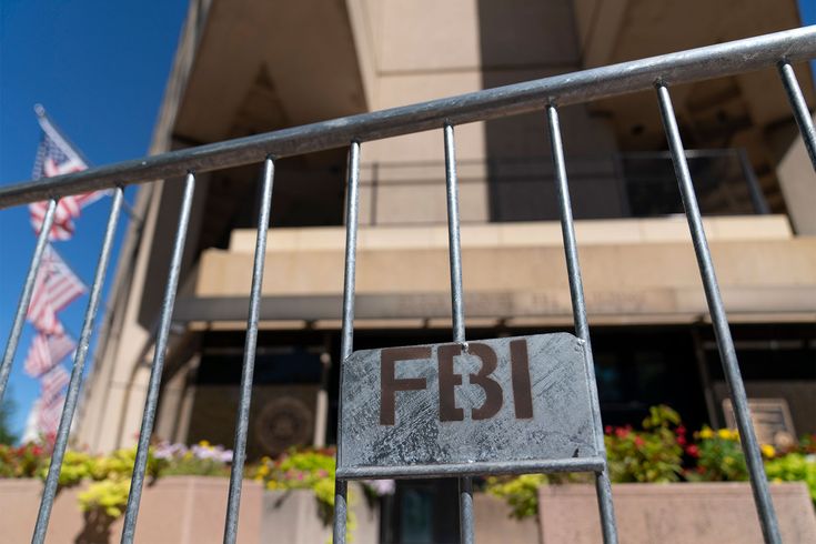 The FBI’s decision to investigate six Democratic lawmakers—Mark Kelly, Elissa Slotkin, Jason Crow, Maggie Goodlander, Chris DeLuzio, and Chrissy Houlahan—marks an extraordinary moment in U.S. politics.